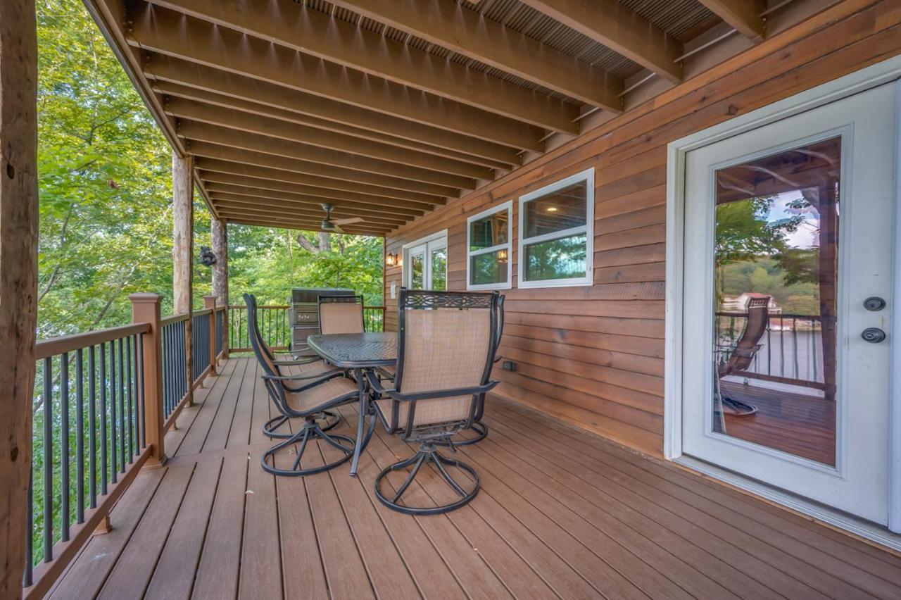 Vila Russell'S Fort At White Oak Point: Historical Cabin On Lake Lure, Luxury, Direct Lake Access! Exteriér fotografie