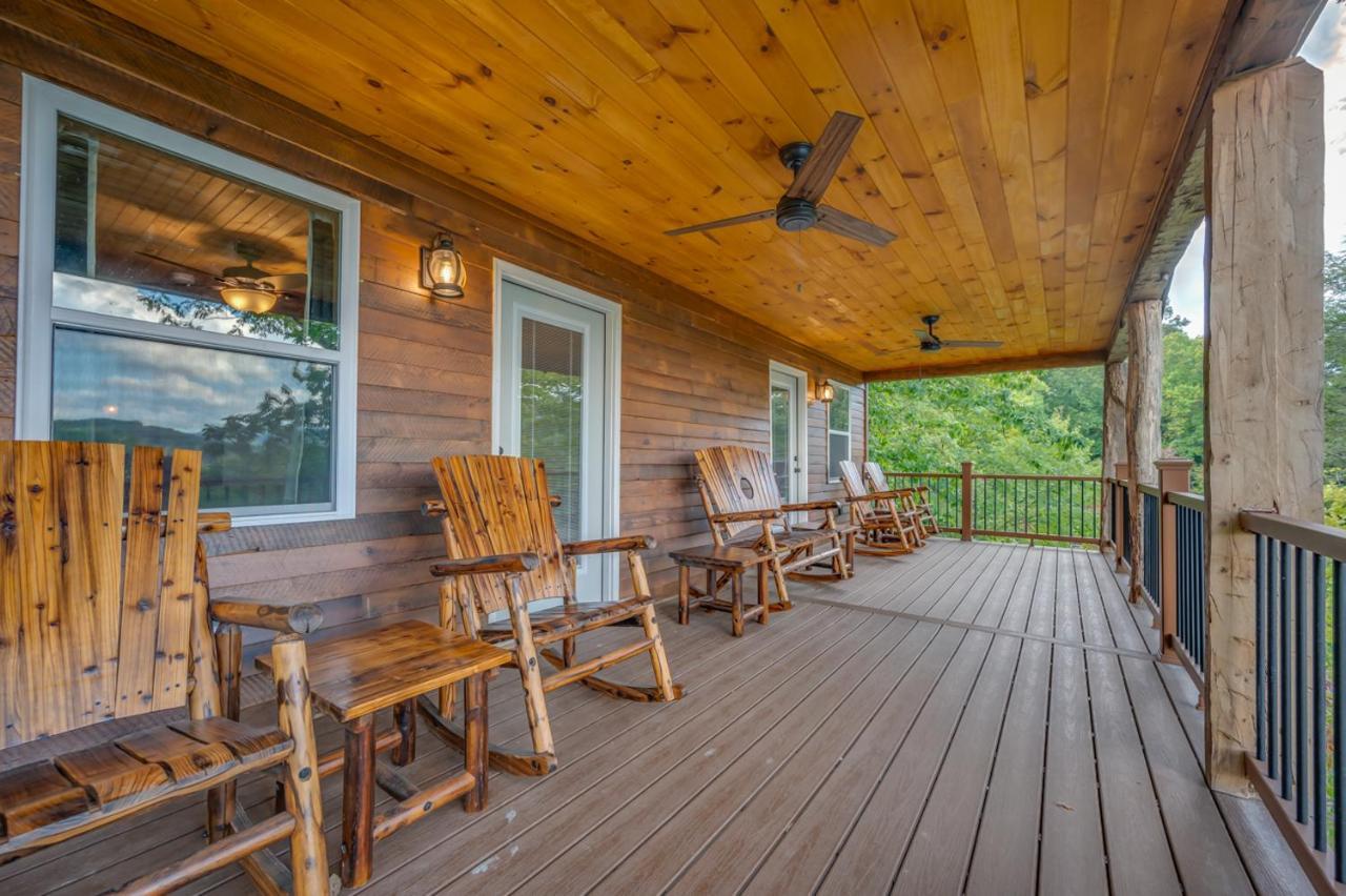 Vila Russell'S Fort At White Oak Point: Historical Cabin On Lake Lure, Luxury, Direct Lake Access! Exteriér fotografie