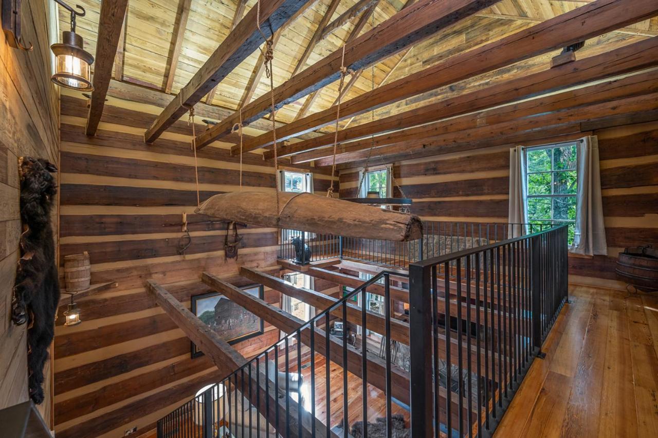 Vila Russell'S Fort At White Oak Point: Historical Cabin On Lake Lure, Luxury, Direct Lake Access! Exteriér fotografie