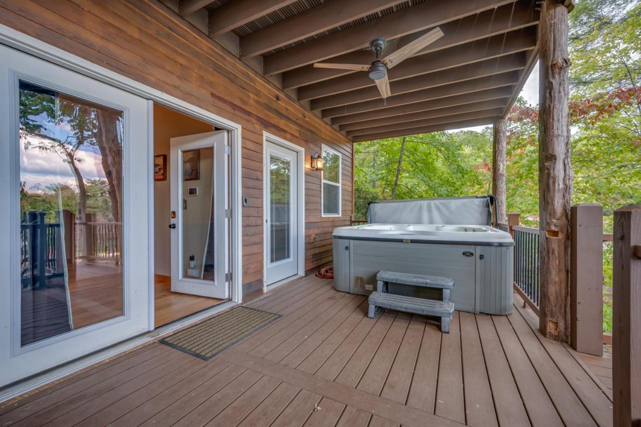 Vila Russell'S Fort At White Oak Point: Historical Cabin On Lake Lure, Luxury, Direct Lake Access! Exteriér fotografie