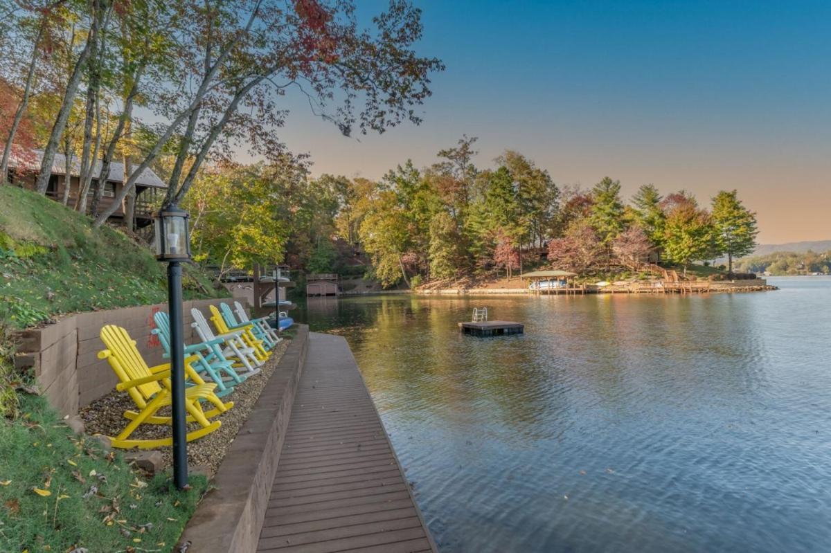 Vila Russell'S Fort At White Oak Point: Historical Cabin On Lake Lure, Luxury, Direct Lake Access! Exteriér fotografie