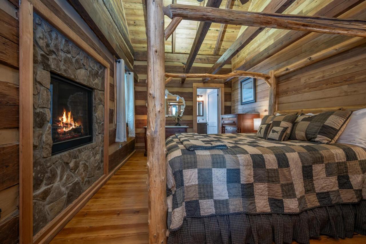 Vila Russell'S Fort At White Oak Point: Historical Cabin On Lake Lure, Luxury, Direct Lake Access! Exteriér fotografie