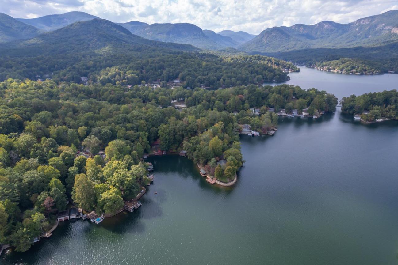 Vila Russell'S Fort At White Oak Point: Historical Cabin On Lake Lure, Luxury, Direct Lake Access! Exteriér fotografie