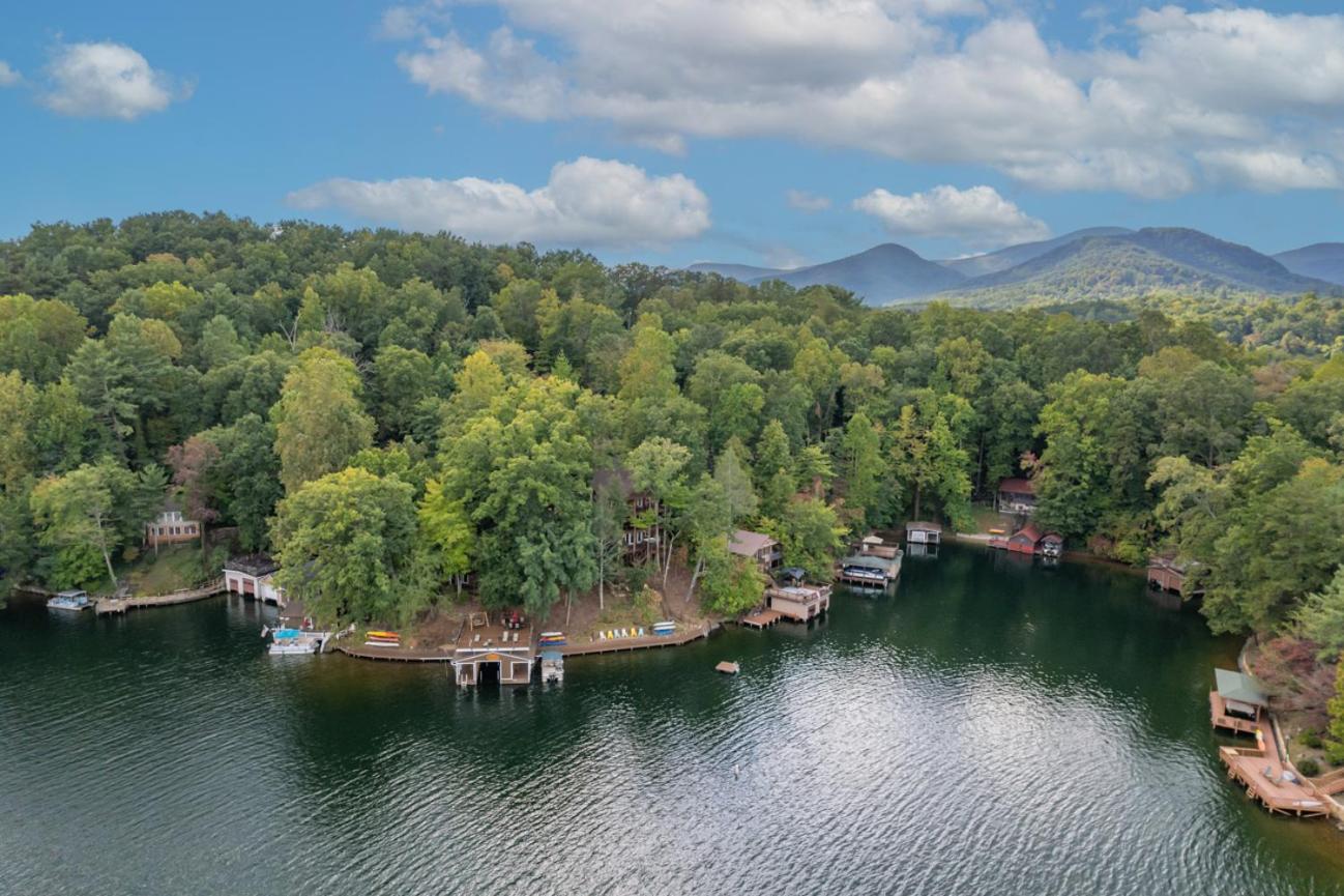Vila Russell'S Fort At White Oak Point: Historical Cabin On Lake Lure, Luxury, Direct Lake Access! Exteriér fotografie