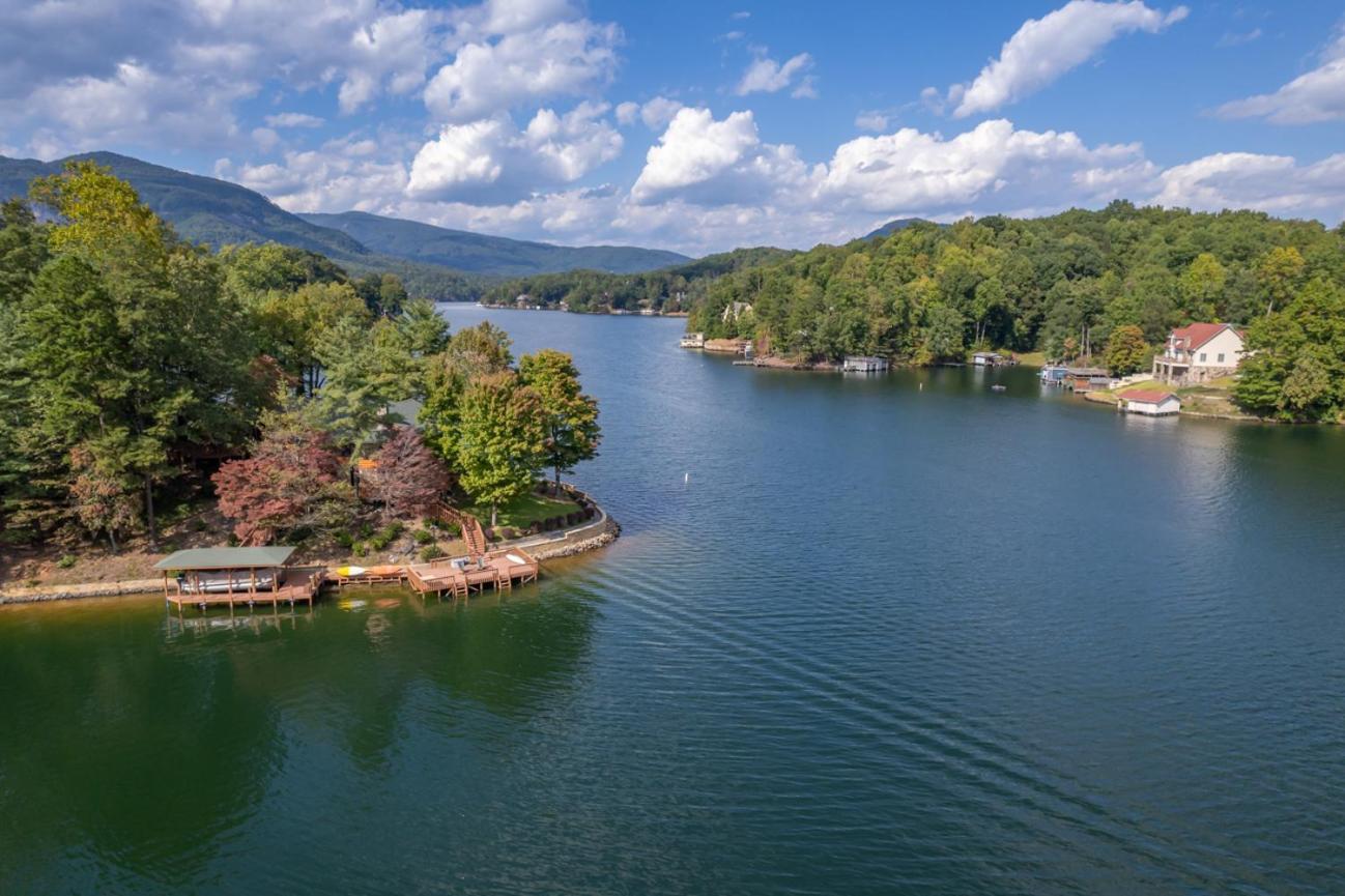 Vila Russell'S Fort At White Oak Point: Historical Cabin On Lake Lure, Luxury, Direct Lake Access! Exteriér fotografie