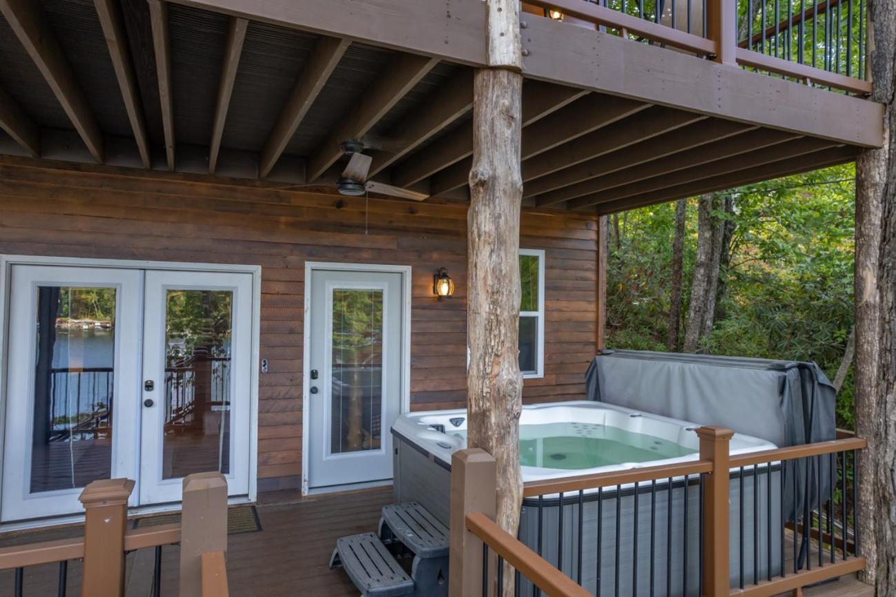 Vila Russell'S Fort At White Oak Point: Historical Cabin On Lake Lure, Luxury, Direct Lake Access! Exteriér fotografie